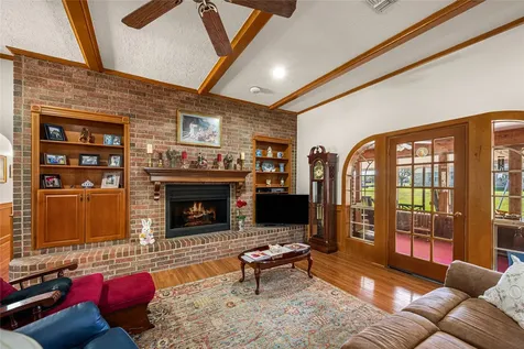 423 Jane Street East Bernard TX 77435