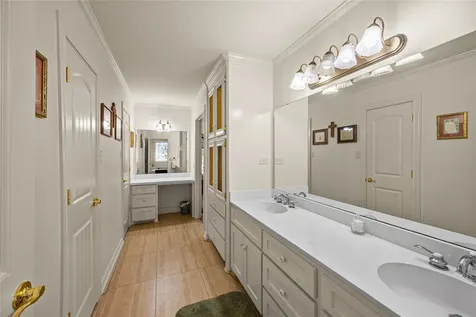 423 Jane Street East Bernard TX 77435