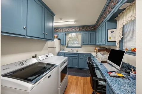423 Jane Street East Bernard TX 77435