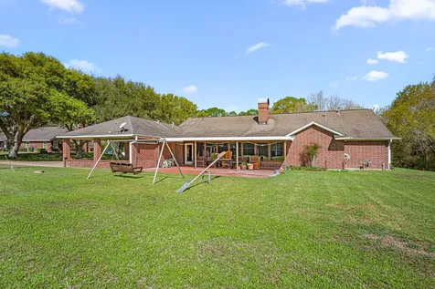423 Jane Street East Bernard TX 77435