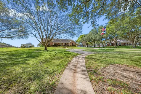 423 Jane Street East Bernard TX 77435