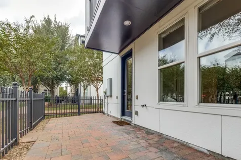 1827 Wrenwood Lakes Houston TX 77043
