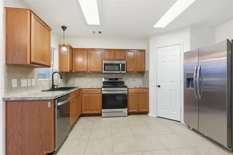 2318 Village Leaf Drive Spring TX 77386
