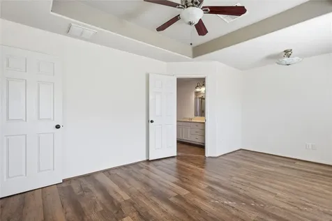 2318 Village Leaf Drive Spring TX 77386