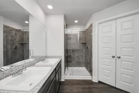 4423 Santorini Lane Houston TX 77045