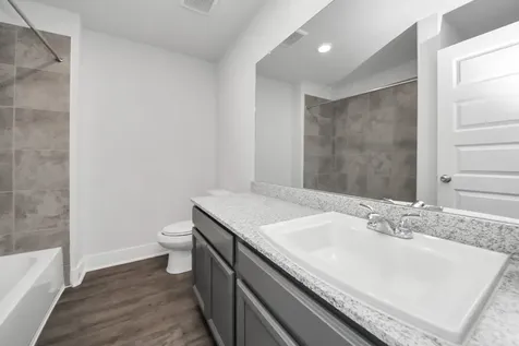 4423 Santorini Lane Houston TX 77045