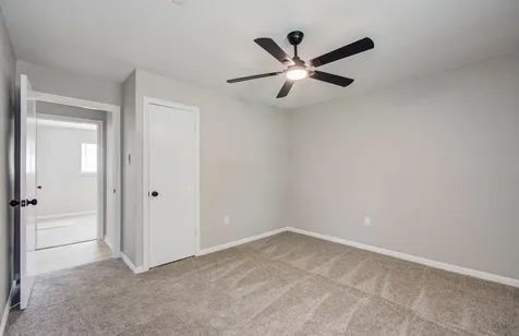 4735 Theall Road Houston TX 77066