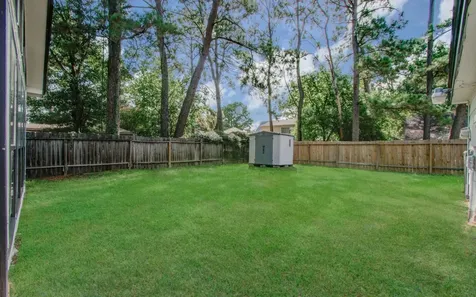 4735 Theall Road Houston TX 77066