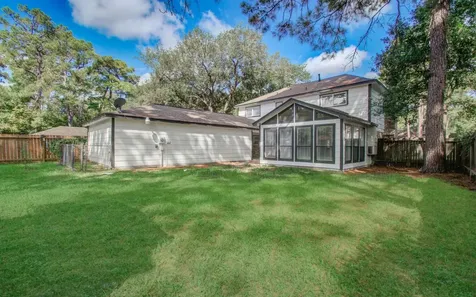 4735 Theall Road Houston TX 77066