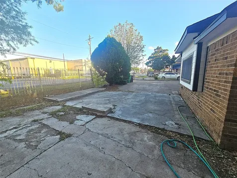 2131 Campbell Road Houston TX 77080