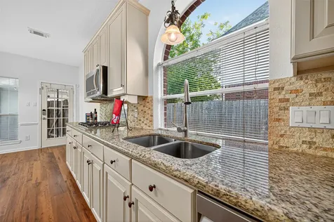 13011 Mossy Ridge Cove Houston TX 77041