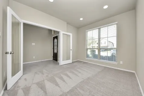 2714 Newport Lake Boulevard Manvel TX 77578