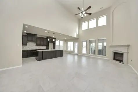 2714 Newport Lake Boulevard Manvel TX 77578