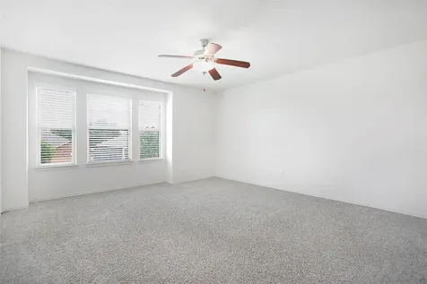 166 Meadow Grove Drive Conroe TX 77384