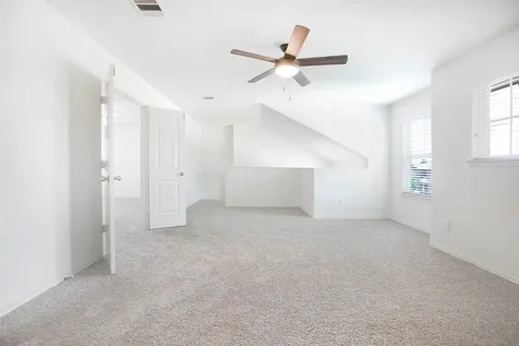 166 Meadow Grove Drive Conroe TX 77384