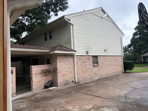 15802 Seattle Street Jersey Village TX 77040