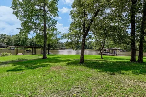 324 Red Oak Lane Trinity TX 75862