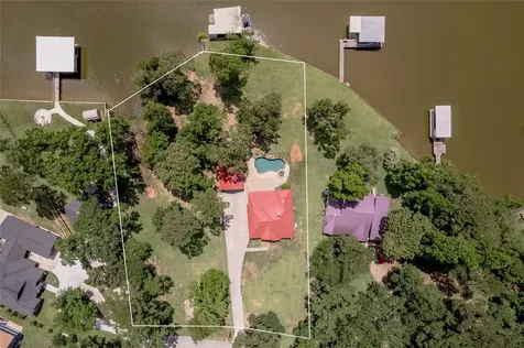324 Red Oak Lane Trinity TX 75862