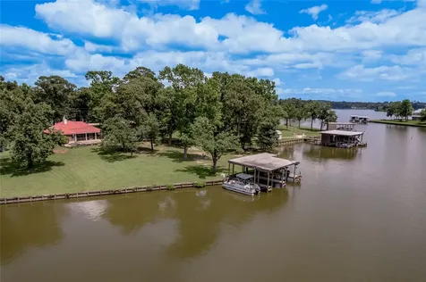324 Red Oak Lane Trinity TX 75862