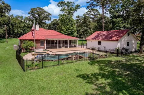 324 Red Oak Lane Trinity TX 75862