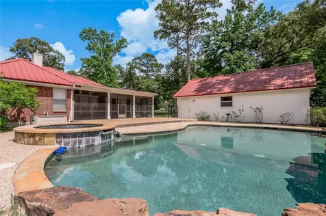324 Red Oak Lane Trinity TX 75862