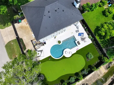 8745 Tollis Street Houston TX 77055