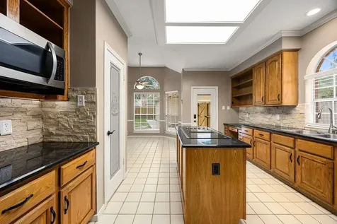 3614 Valley Chase Drive Kingwood TX 77345