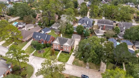 3614 Valley Chase Drive Kingwood TX 77345
