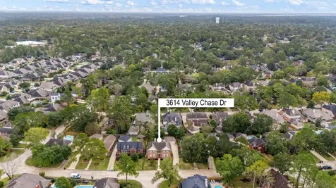 3614 Valley Chase Drive Kingwood TX 77345