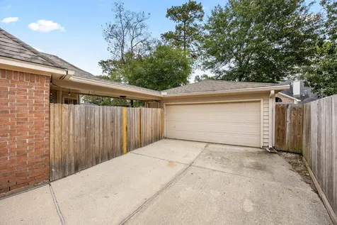 3614 Valley Chase Drive Kingwood TX 77345