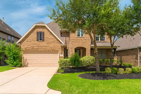 54 Wyatt Oaks Drive Tomball TX 77375