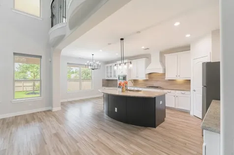54 Wyatt Oaks Drive Tomball TX 77375