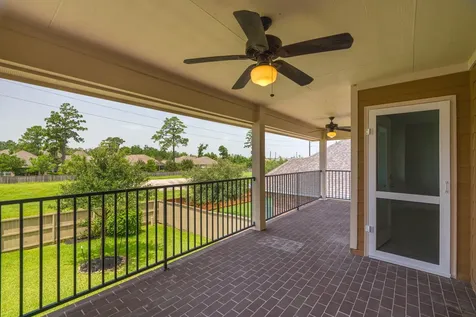 54 Wyatt Oaks Drive Tomball TX 77375