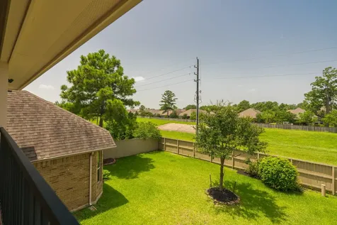54 Wyatt Oaks Drive Tomball TX 77375