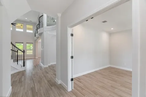 54 Wyatt Oaks Drive Tomball TX 77375