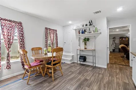 8915 W Richmond Street Needville TX 77461