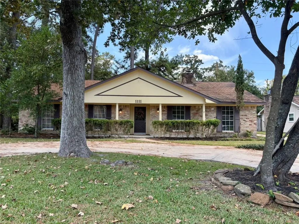 1111 Burning Tree Road Kingwood TX 77339