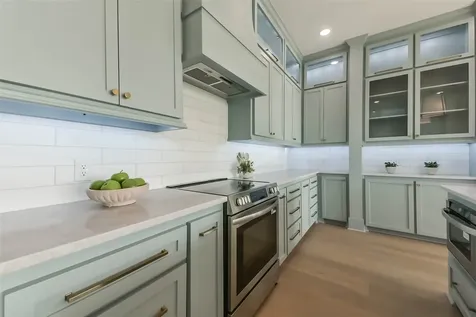 4011 Miramar Court Galveston TX 77554