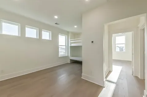 4011 Miramar Court Galveston TX 77554