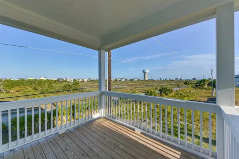4011 Miramar Court Galveston TX 77554