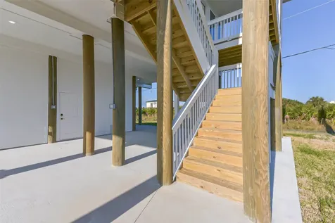 4011 Miramar Court Galveston TX 77554