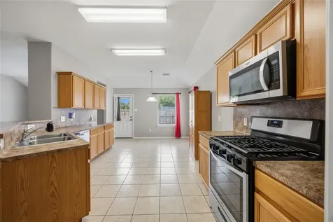 2734 Trinity Glen Lane Houston TX 77047