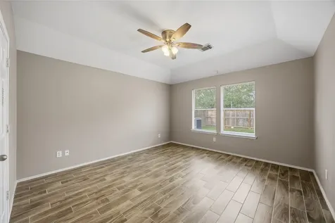 2734 Trinity Glen Lane Houston TX 77047
