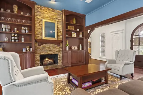 4623 Breezy Point Drive Houston TX 77345