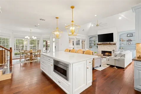 4623 Breezy Point Drive Houston TX 77345