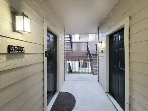 1330 Old Spanish Trail 4211 Houston TX 77054