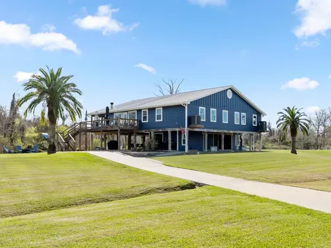 890 Exotic Isle Drive Matagorda TX 77457