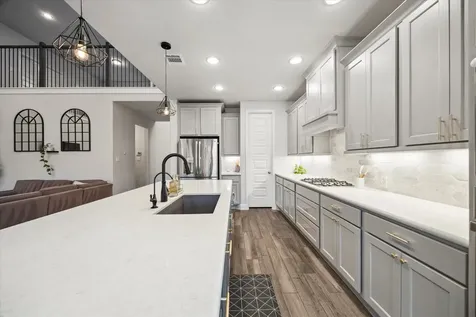9410 Knollwood Lane Missouri City TX 77459