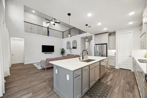 9410 Knollwood Lane Missouri City TX 77459