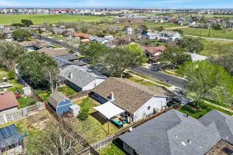 1749 Dawn Breeze Drive Corpus Christi TX 78412
